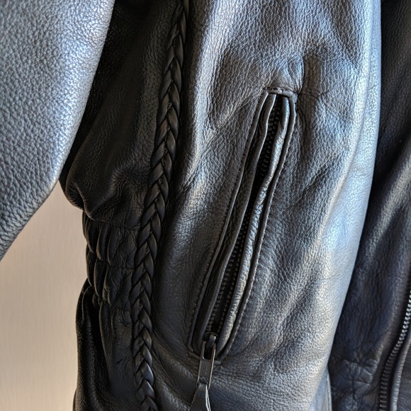 Leather jacket - Picture 2 of 3